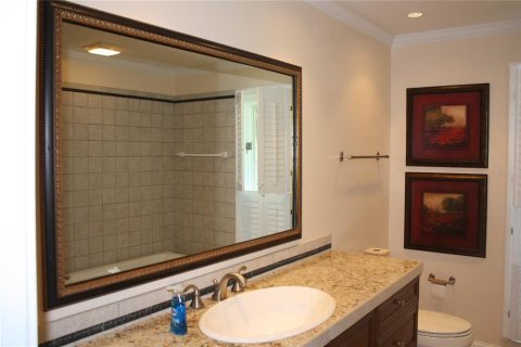 House in Largo, Florida 5 bedrooms, 333.61 sq.m. № 1847382 - photo 20