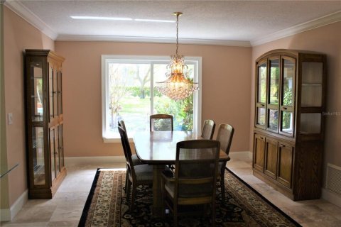 House in Largo, Florida 5 bedrooms, 333.61 sq.m. № 1847382 - photo 13