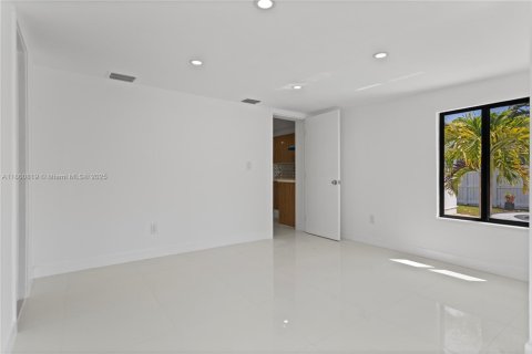 Casa en venta en Fort Lauderdale, Florida, 3 dormitorios, 134.71 m2 № 1892198 - foto 26