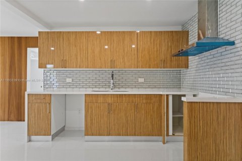 Casa en venta en Fort Lauderdale, Florida, 3 dormitorios, 134.71 m2 № 1892198 - foto 13