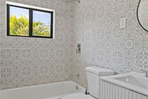 Casa en venta en Fort Lauderdale, Florida, 3 dormitorios, 134.71 m2 № 1892198 - foto 22