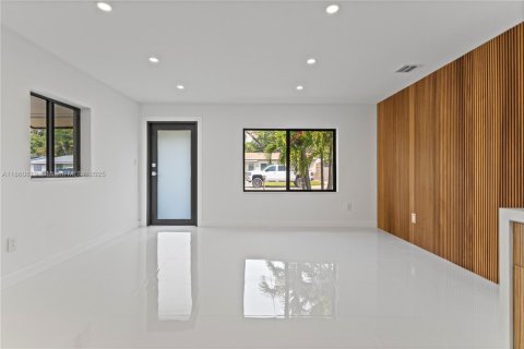 Casa en venta en Fort Lauderdale, Florida, 3 dormitorios, 134.71 m2 № 1892198 - foto 9