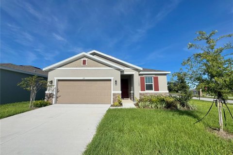 Casa en alquiler en Lake Wales, Florida, 3 dormitorios, 159.79 m2 № 1883420 - foto 1
