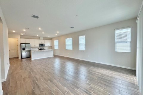 Casa en alquiler en Lake Wales, Florida, 3 dormitorios, 159.79 m2 № 1883420 - foto 9