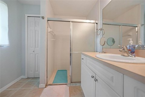 House in Port Charlotte, Florida 3 bedrooms, 155.89 sq.m. № 1773791 - photo 19