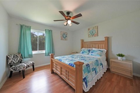 House in Port Charlotte, Florida 3 bedrooms, 155.89 sq.m. № 1773791 - photo 20