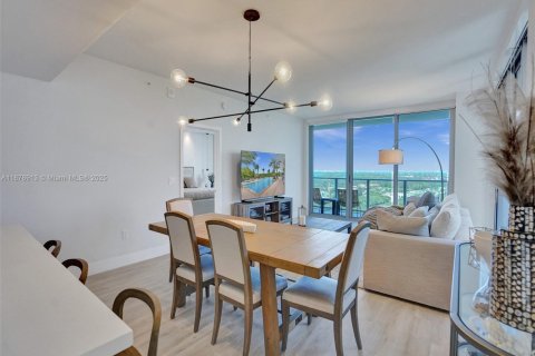 Снять в аренду кондоминиум в Норт-Майами-Бич, Флорида 3 спальни, 144.65м2, № 1977619 - фото 12