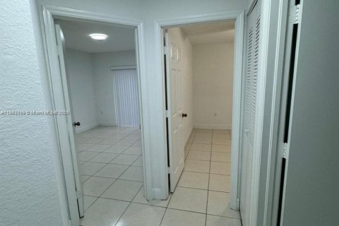Villa ou maison à louer à Homestead, Floride: 3 chambres, 118.45 m2 № 1931169 - photo 6