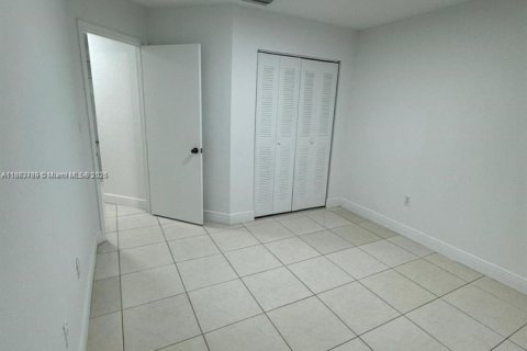 Villa ou maison à louer à Homestead, Floride: 3 chambres, 118.45 m2 № 1931169 - photo 9