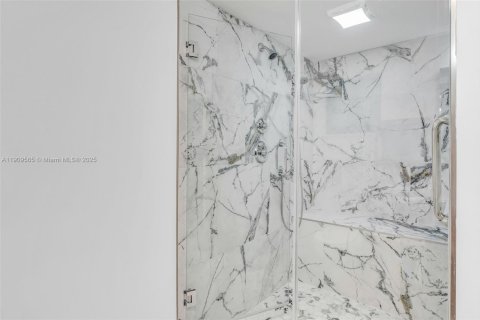 Villa ou maison à vendre à Key Largo, Floride: 3 chambres, 171.87 m2 № 1965018 - photo 16