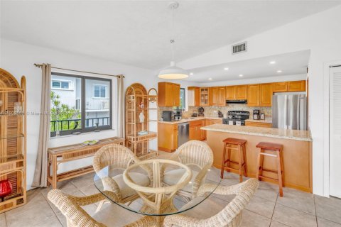Villa ou maison à vendre à Key Largo, Floride: 3 chambres, 171.87 m2 № 1965018 - photo 5