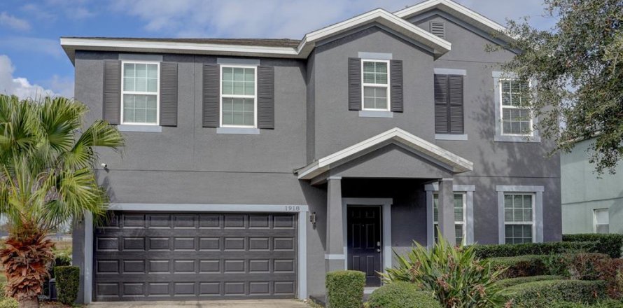 House in Bartow, Florida 4 bedrooms, 270.07 sq.m. № 1566820