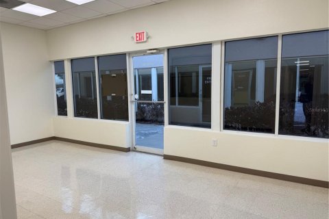 Commercial property in Sebring, Florida 380.9 sq.m. № 2218613 - photo 6