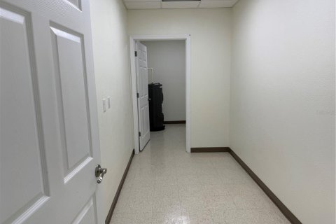 Commercial property in Sebring, Florida 380.9 sq.m. № 2218613 - photo 13