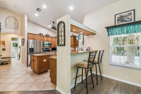 House in New Port Richey, Florida 3 bedrooms, 228.45 sq.m. № 1842020 - photo 21