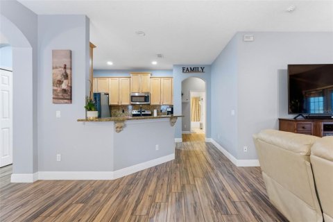 House in Orlando, Florida 3 bedrooms, 173.54 sq.m. № 2423765 - photo 18