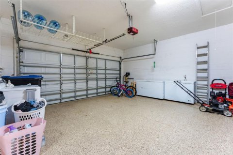 House in Orlando, Florida 3 bedrooms, 173.54 sq.m. № 2423765 - photo 24