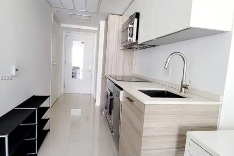 Condo in Miami, Florida  № 2382646 - photo 18