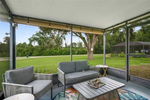 House in Inverness, Florida 2 bedrooms, 80.36 sq.m. № 1824304 - photo 3