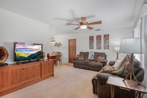 House in Inverness, Florida 2 bedrooms, 80.36 sq.m. № 1824304 - photo 4