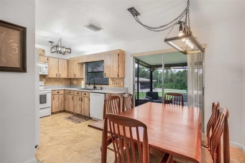 House in Inverness, Florida 2 bedrooms, 80.36 sq.m. № 1824304 - photo 16