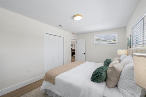 Casa en venta en Gulfport, Florida, 3 dormitorios, 108.88 m2 № 2377959 - foto 5