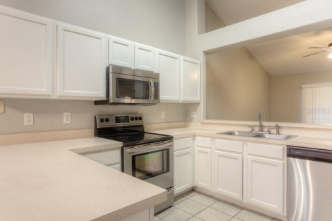 Casa en alquiler en Oviedo, Florida, 3 dormitorios, 144.28 m2 № 1886178 - foto 5