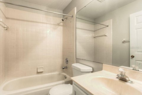 Casa en alquiler en Oviedo, Florida, 3 dormitorios, 144.28 m2 № 1886178 - foto 9