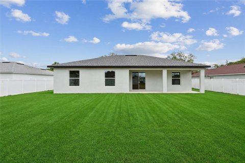 Villa ou maison à vendre à Palm Coast, Floride: 4 chambres, 174.01 m2 № 2352276 - photo 15