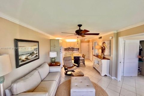 Condominio en venta en St. Lucie, Florida, 1 dormitorio, 64.01 m2 № 1964655 - foto 5