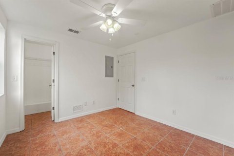 Villa ou maison à vendre à Ormond Beach, Floride: 3 chambres, 212.56 m2 № 2414922 - photo 10