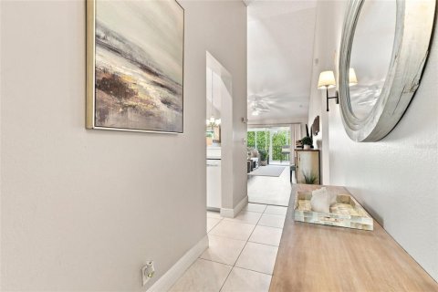 Condo in Sarasota, Florida, 2 bedrooms  № 2314665 - photo 6
