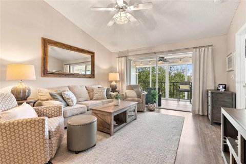 Condo in Sarasota, Florida, 2 bedrooms  № 2314665 - photo 8