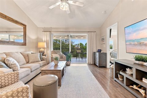 Condo in Sarasota, Florida, 2 bedrooms  № 2314665 - photo 7