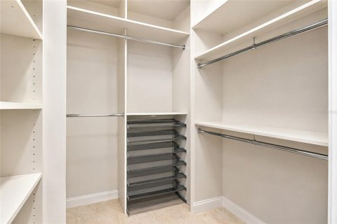 Condo in Sarasota, Florida, 2 bedrooms  № 2314665 - photo 29