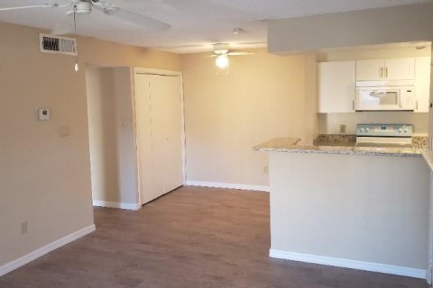 Copropriété à vendre à Orlando, Floride: 1 chambre, 61.32 m2 № 2091651 - photo 13