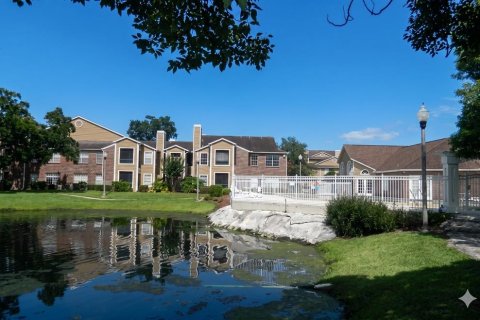 Copropriété à vendre à Orlando, Floride: 1 chambre, 61.32 m2 № 2091651 - photo 2