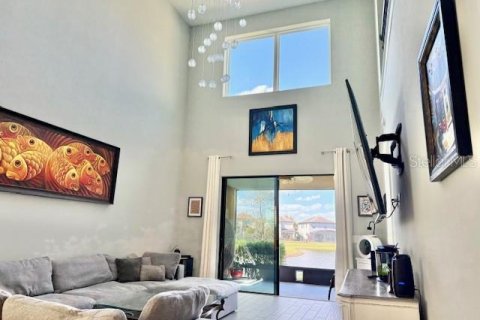 Casa en venta en Winter Park, Florida, 4 dormitorios, 240.52 m2 № 2120274 - foto 3