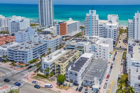 Condominio en venta en Miami Beach, Florida, 37.25 m2 № 1937699 - foto 20