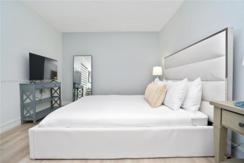 Casa en alquiler en Cutler Bay, Florida, 2 dormitorios, 109.9 m2 № 2060029 - foto 18