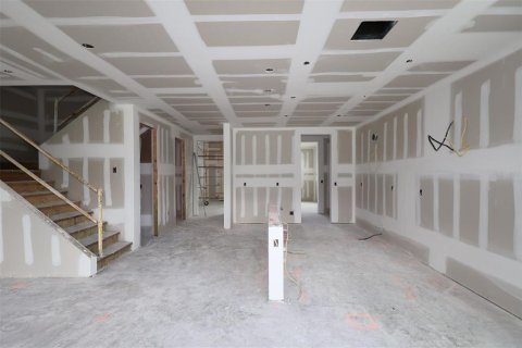House in Zellwood, Florida 5 bedrooms, 354.7 sq.m. № 2403695 - photo 14