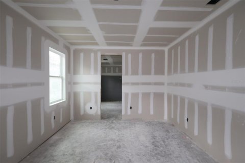 House in Zellwood, Florida 5 bedrooms, 354.7 sq.m. № 2403695 - photo 4