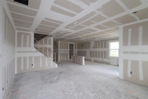 House in Zellwood, Florida 5 bedrooms, 354.7 sq.m. № 2403695 - photo 6