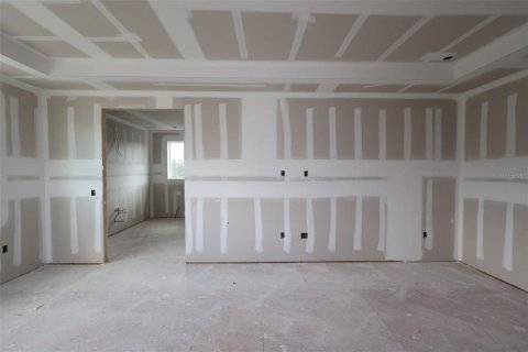 House in Zellwood, Florida 5 bedrooms, 354.7 sq.m. № 2403695 - photo 8