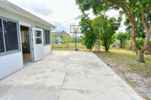 Casa en venta en Port St. Lucie, Florida, 3 dormitorios, 143.72 m2 № 2415762 - foto 22