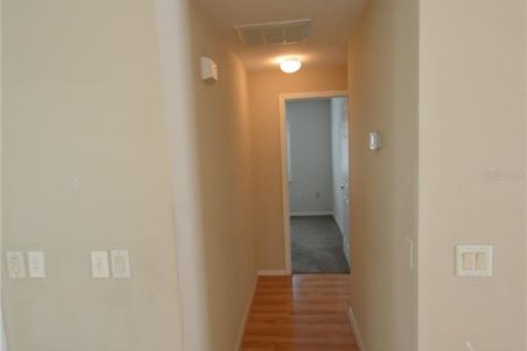 House in New Port Richey, Florida 3 bedrooms, 119.29 sq.m. № 1886245 - photo 17