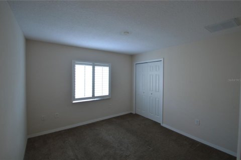House in New Port Richey, Florida 3 bedrooms, 119.29 sq.m. № 1886245 - photo 28