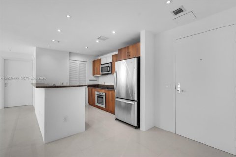 Apartment in Miami, Florida 2 bedrooms, 94.48 sq.m. № 2084067 - photo 3