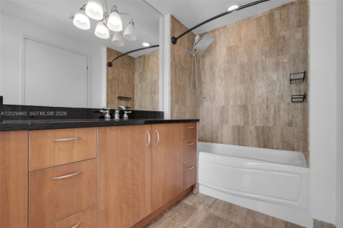 Apartment in Miami, Florida 2 bedrooms, 94.48 sq.m. № 2084067 - photo 15
