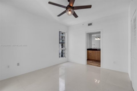 Apartment in Miami, Florida 2 bedrooms, 94.48 sq.m. № 2084067 - photo 12